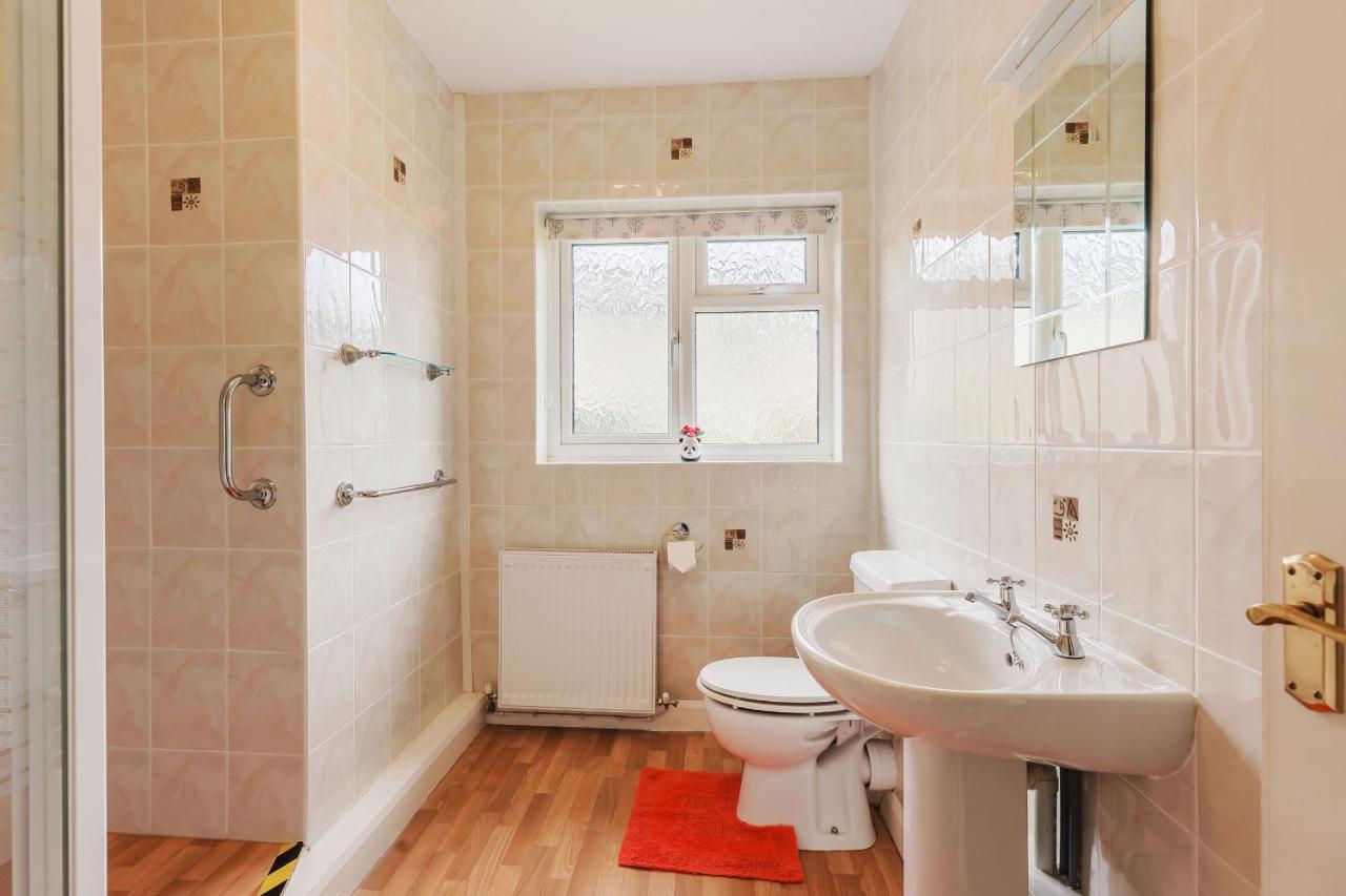 Meadow Lea Villa Leominster Dış mekan fotoğraf